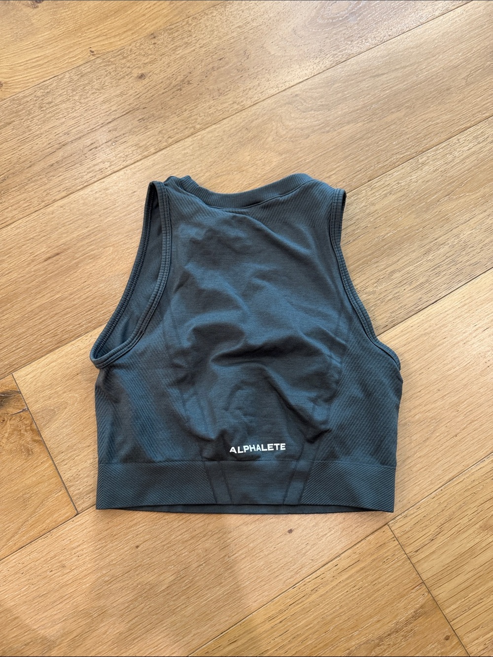 Alphalete Crop Top